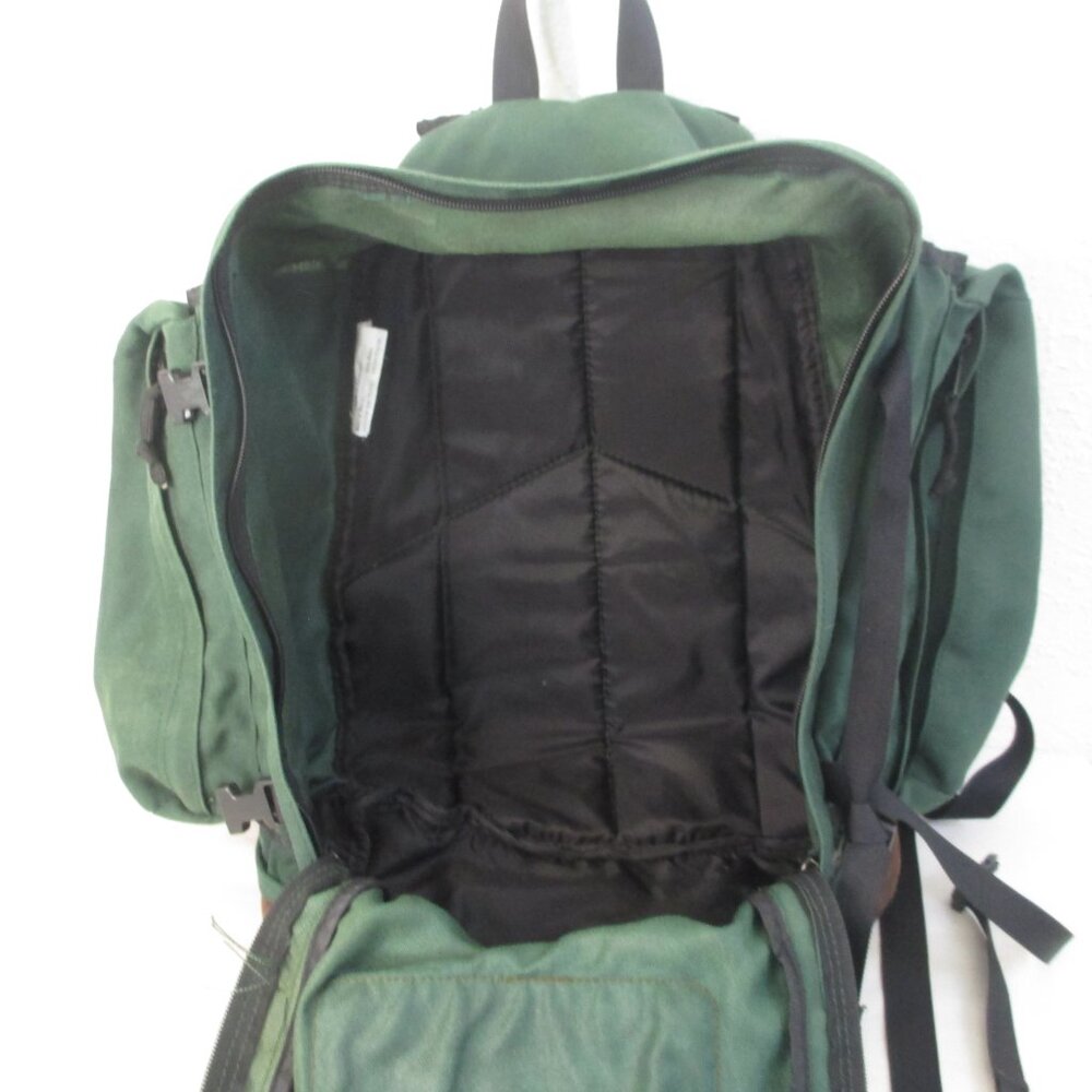 RARE Vintage Eddie Bauer Leather Bottom Backpack Rucksak Green Canvas 25L Day - Picture 6 of 8